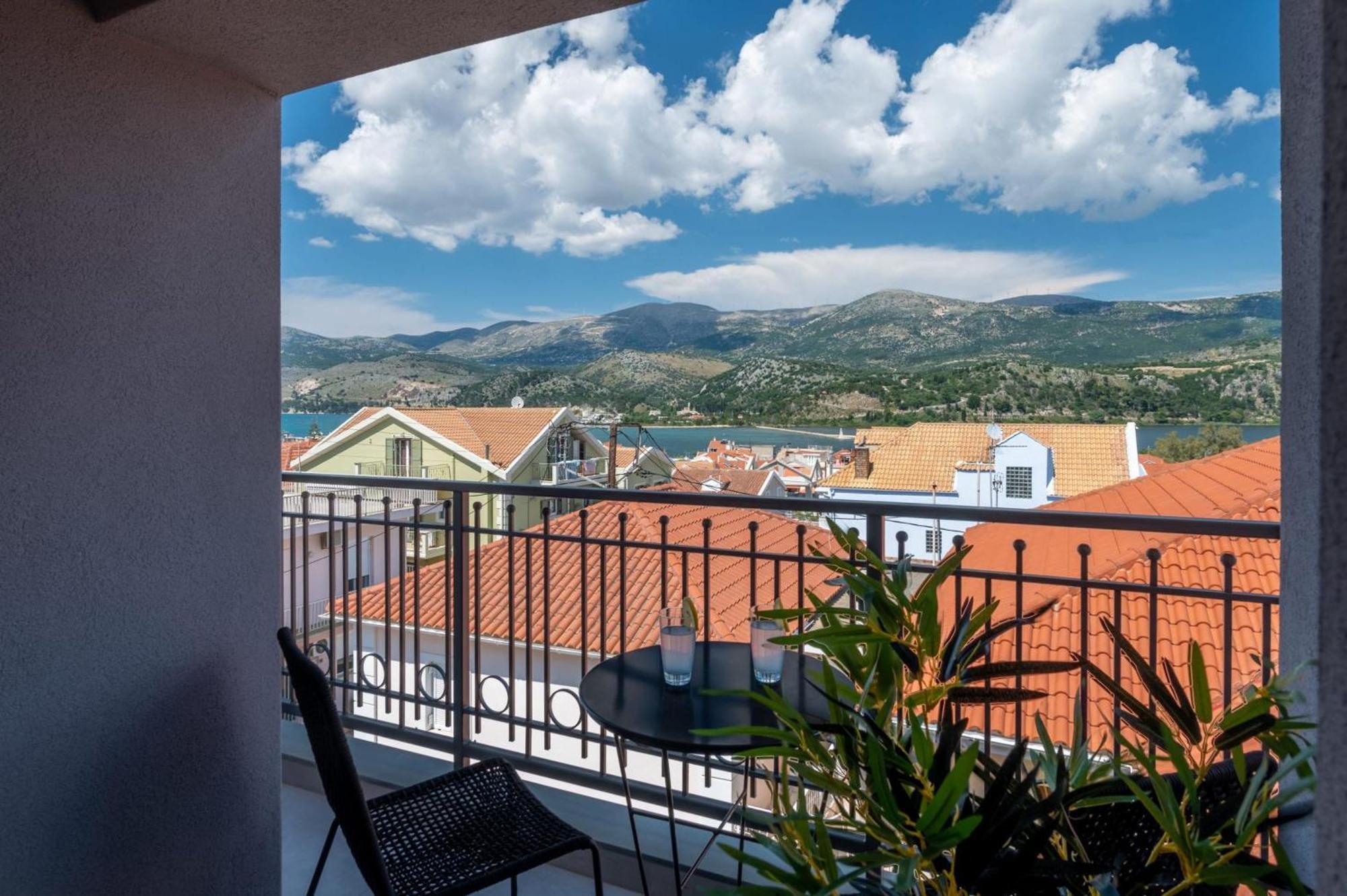 ארגוסטולי De Bosset Suites Kefalonia מראה חיצוני תמונה